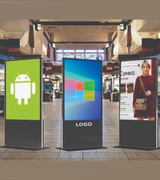 Totem digital com iluminação LED backlight para uso comercial